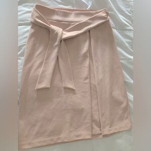 Worthington Women’s Rose Color Skirt w/Waist Tie, 1 Off-Center Pleat; Size 6